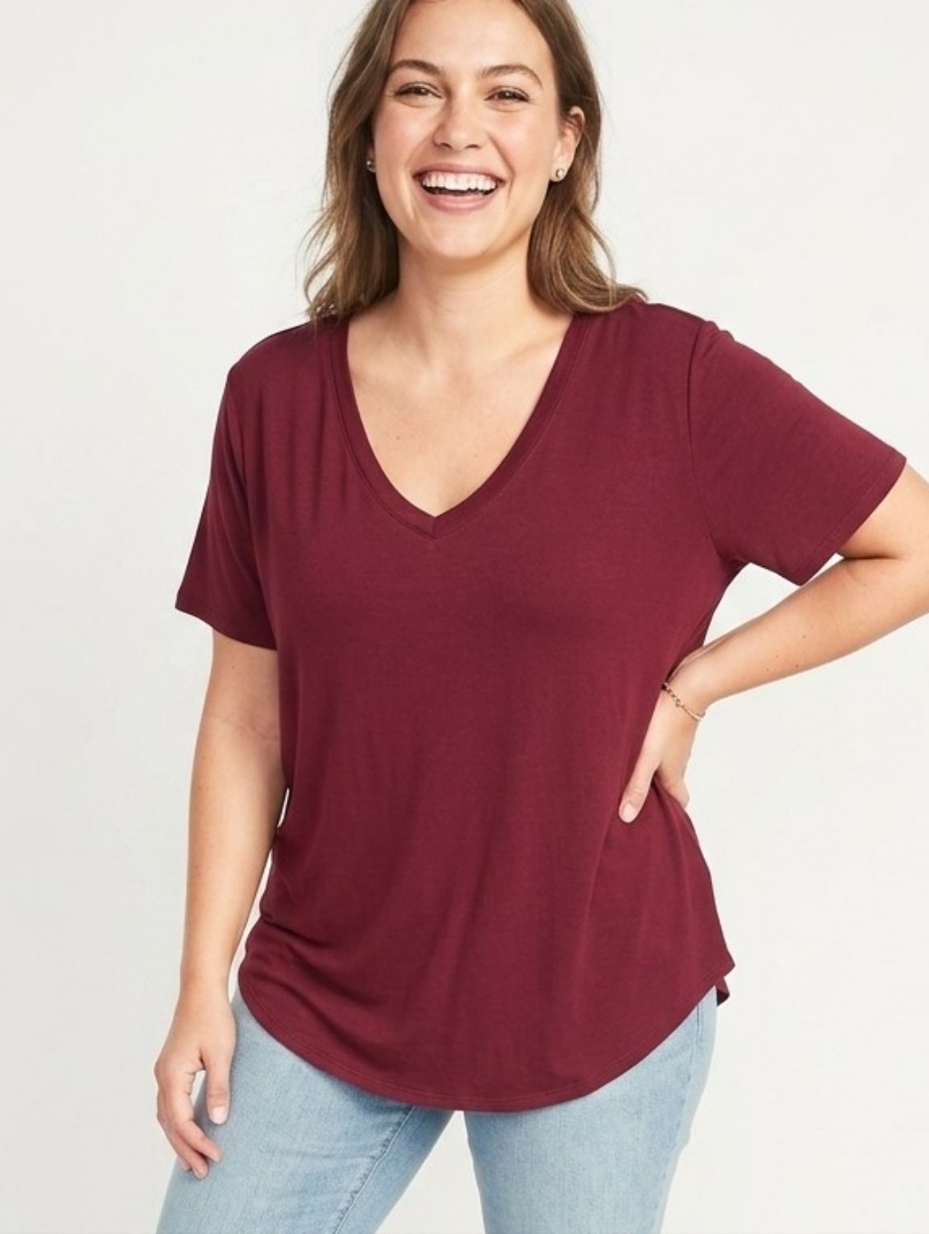 Time And Tru Women's Wine V-Neck Short Sleeve Tee